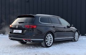 VW Passat R-LINE