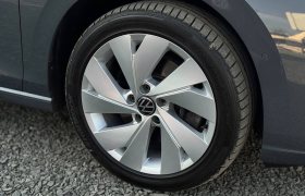 Volkswagen Golf 8 Variant Style