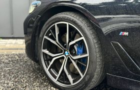 BMW 530I M