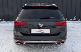 VW Passat R-LINE