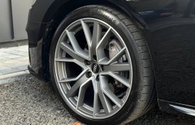 Audi A4 40 TDI Quattro S-LINE