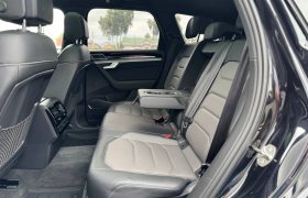 VW Touareg R-LINE 4Motion