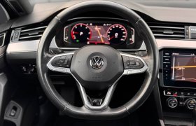 VW Passat R-LINE