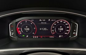 VW Tiguan Allspace R-LINE 4M