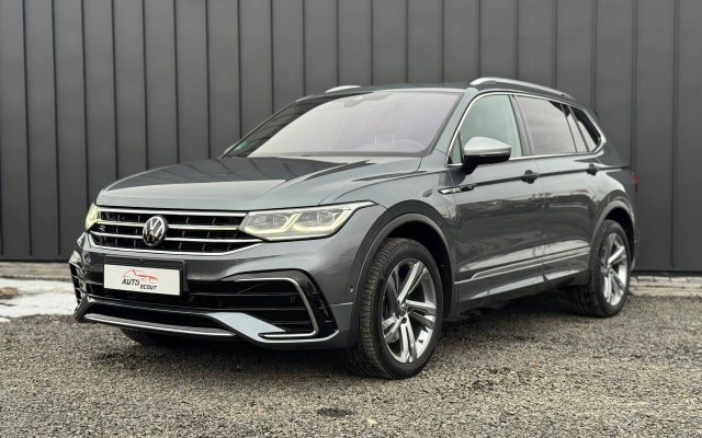 VW Tiguan Allspace R-LINE 4M